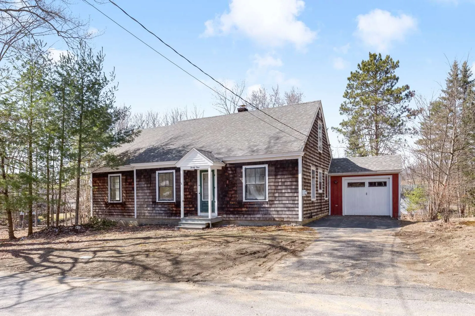 24 Gilman Street Laconia NH 03246