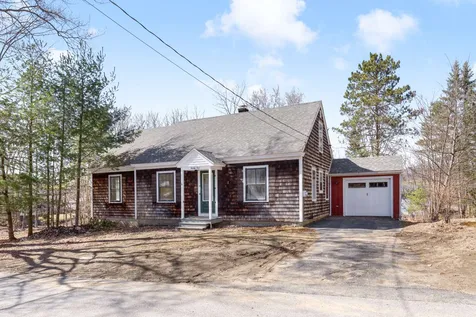24 Gilman Street Laconia NH 03246
