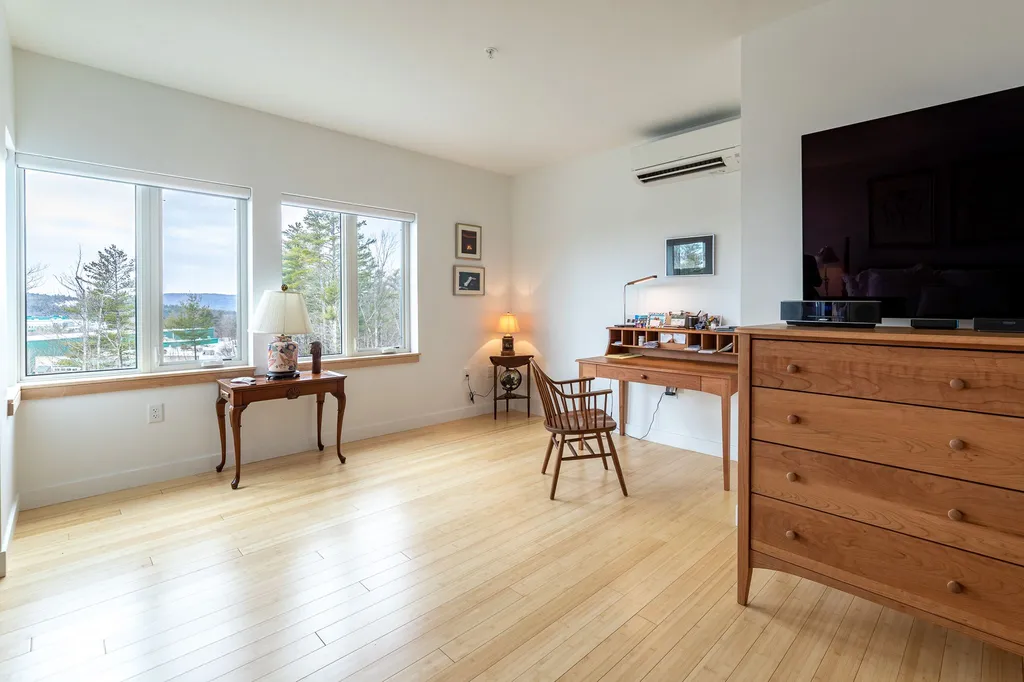 20 Morgan Drive Lebanon NH 03766