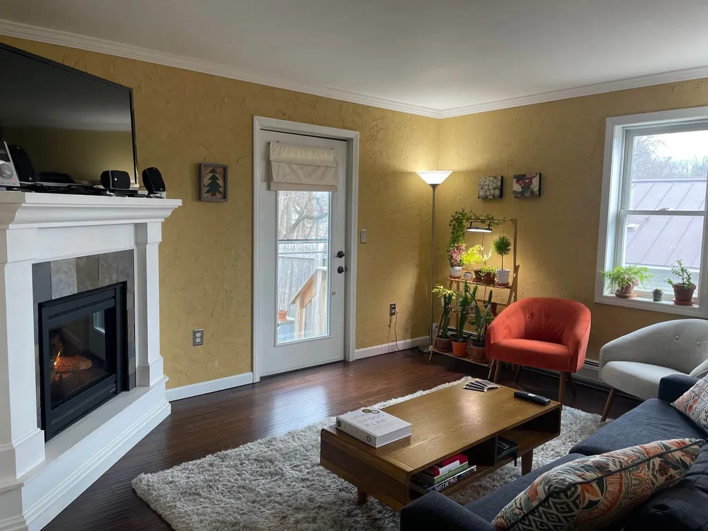44 Acorn Street Hartford VT 05001