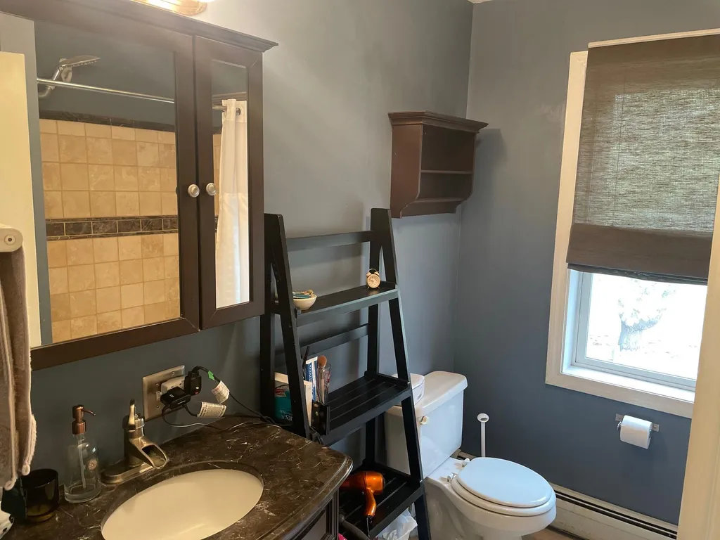 44 Acorn Street Hartford VT 05001
