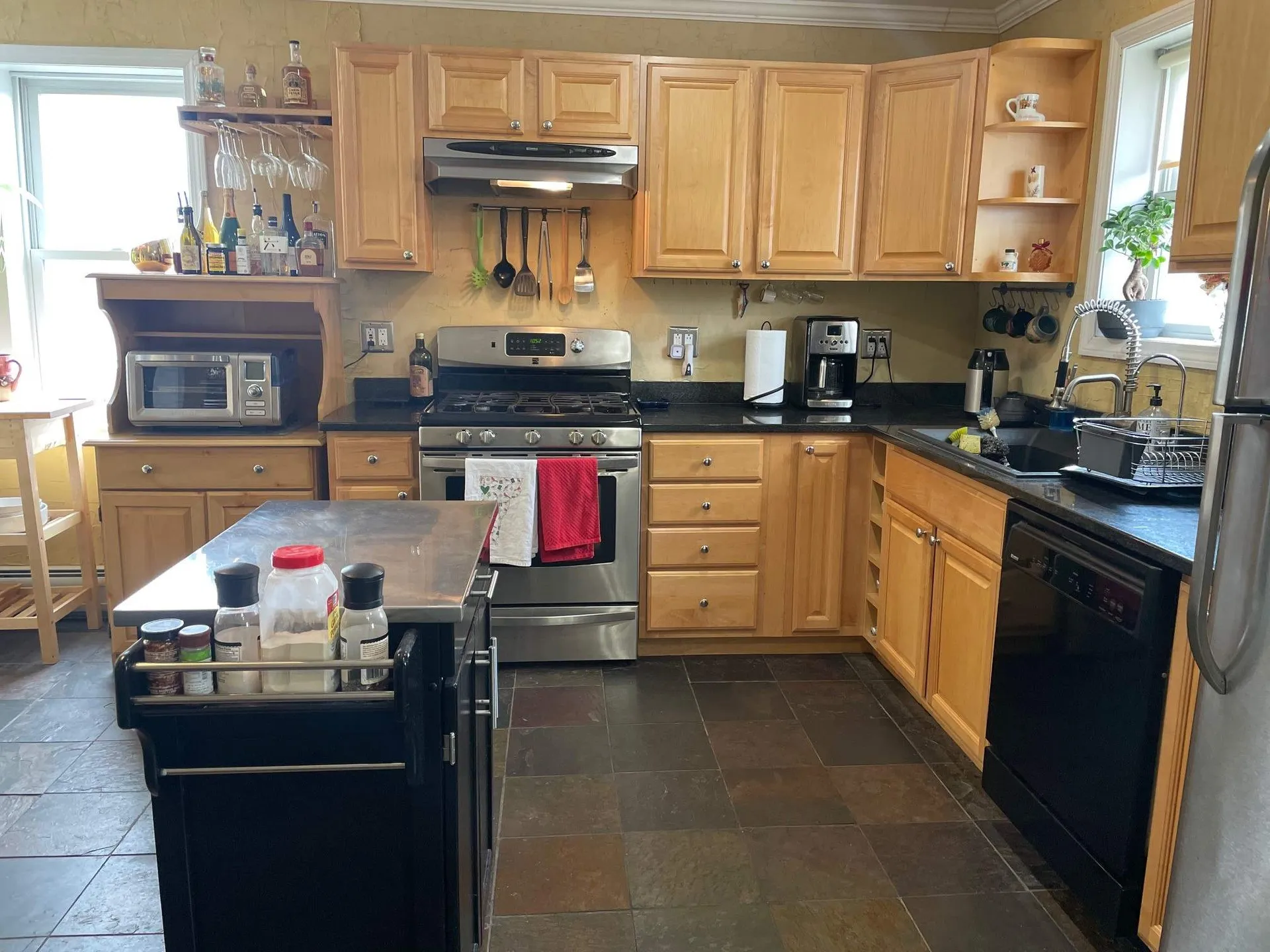 44 Acorn Street Hartford VT 05001