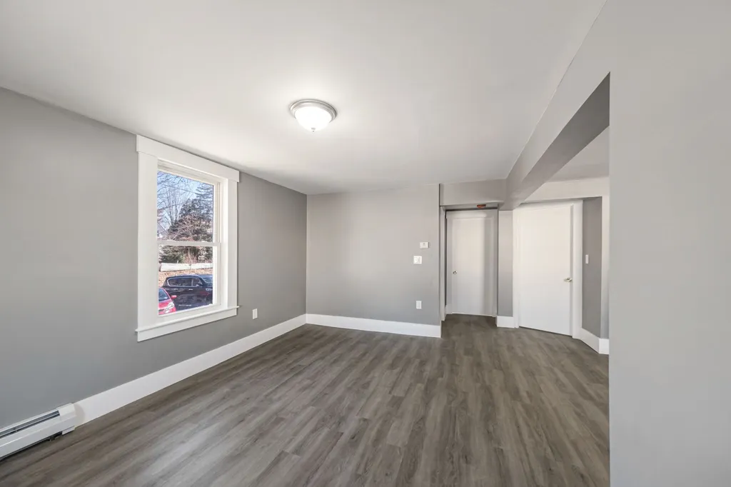 377 Union Avenue Laconia NH 03246