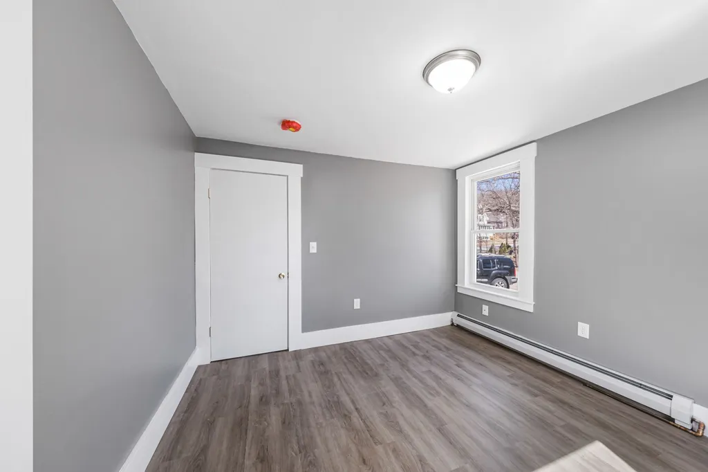 377 Union Avenue Laconia NH 03246