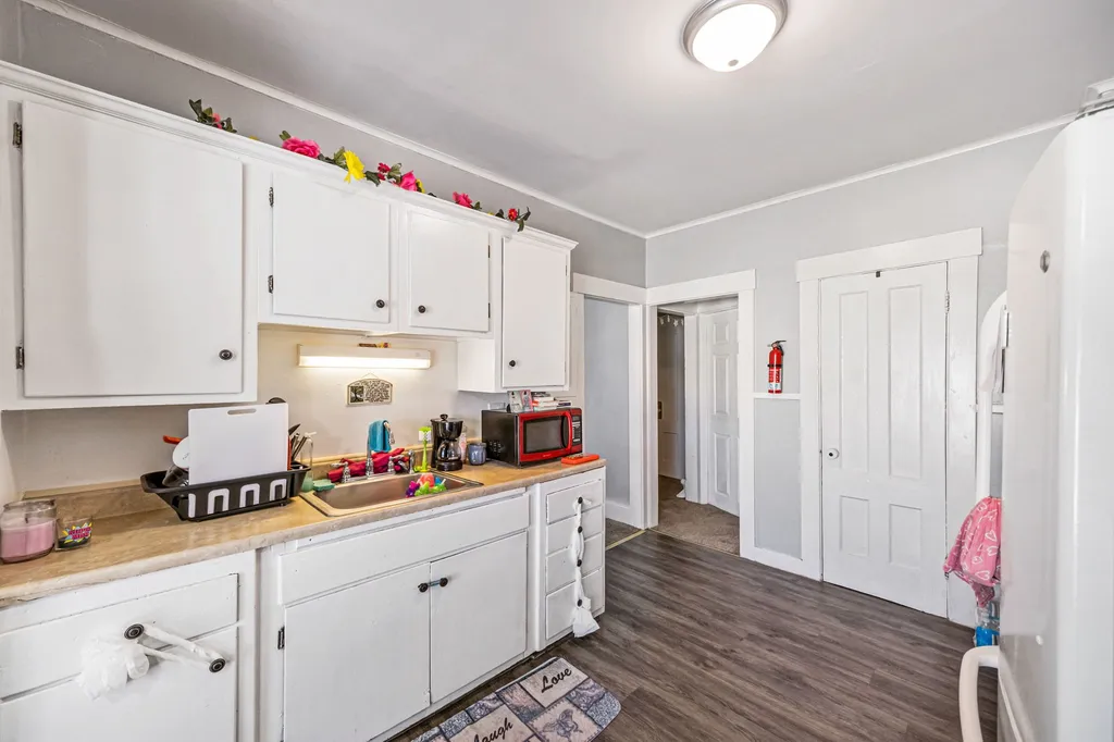 377 Union Avenue Laconia NH 03246