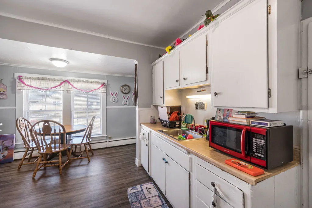377 Union Avenue Laconia NH 03246
