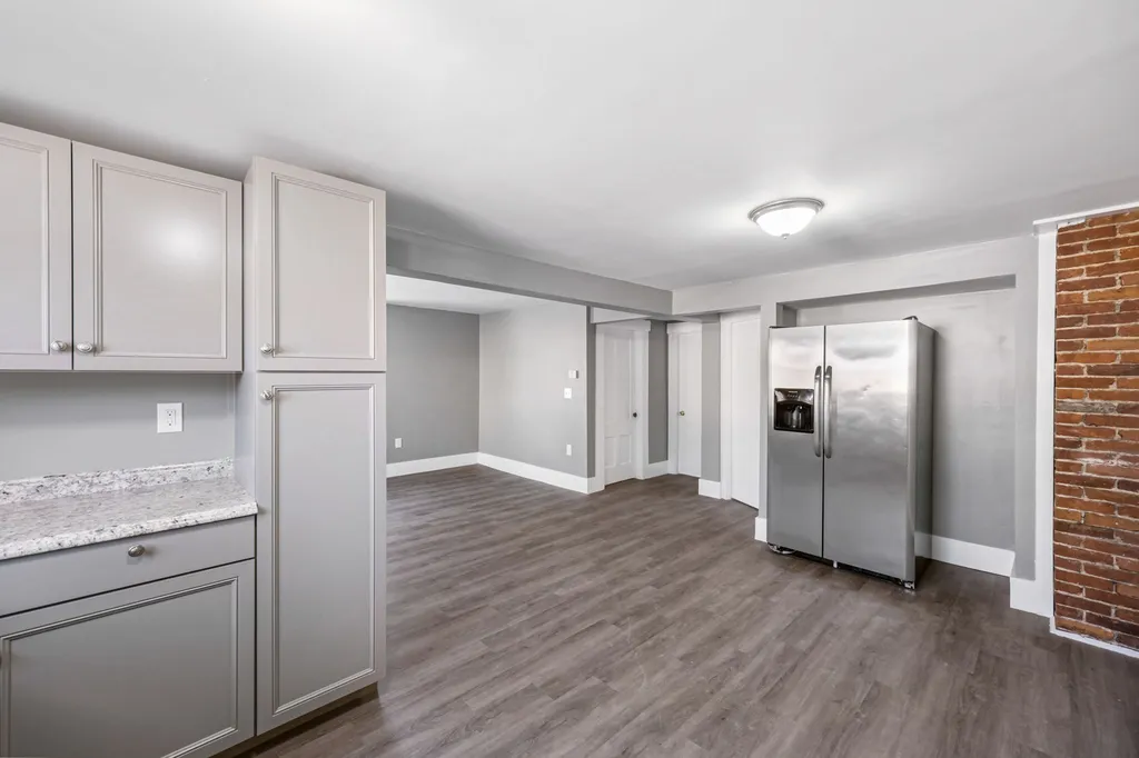 377 Union Avenue Laconia NH 03246