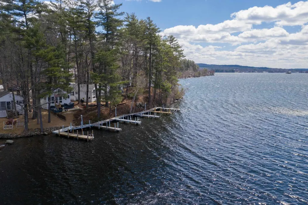 518 Weirs Boulevard Laconia NH 03246