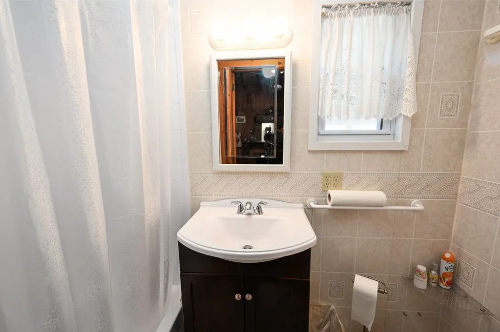 518 Weirs Boulevard Laconia NH 03246