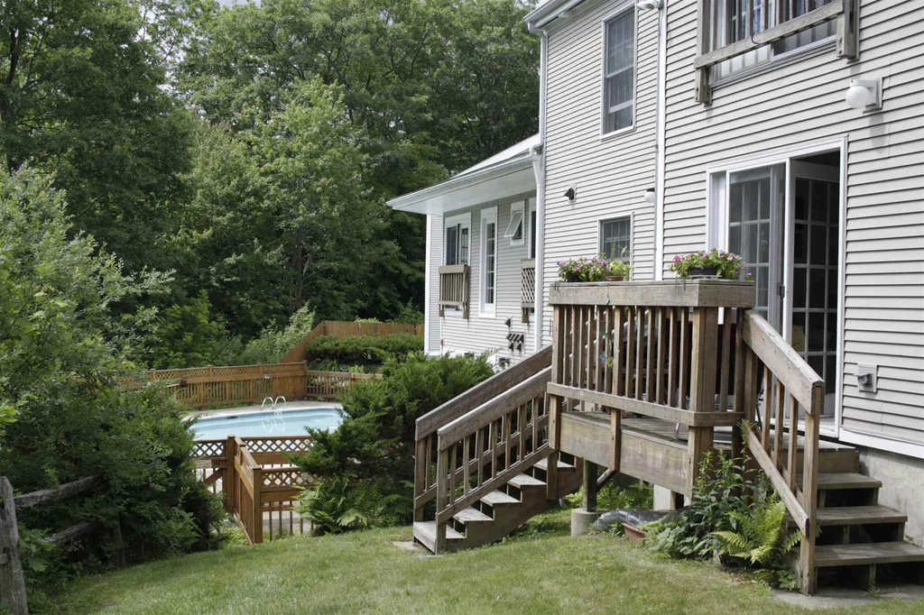 30 Wolf Road Lebanon NH 03766