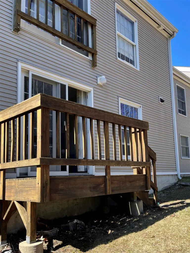 30 Wolf Road Lebanon NH 03766