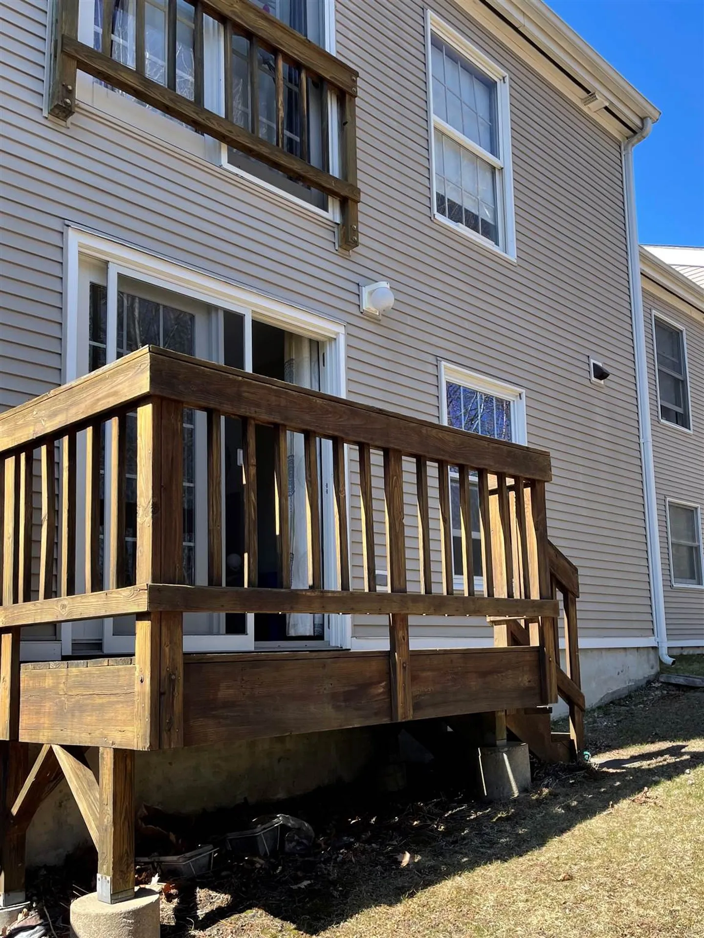 30 Wolf Road Lebanon NH 03766
