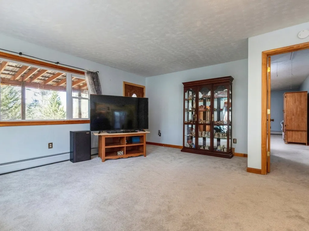 207 Lee River Road Jericho VT 05465