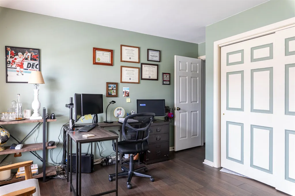 3 Barnsley Street South Burlington VT 05403