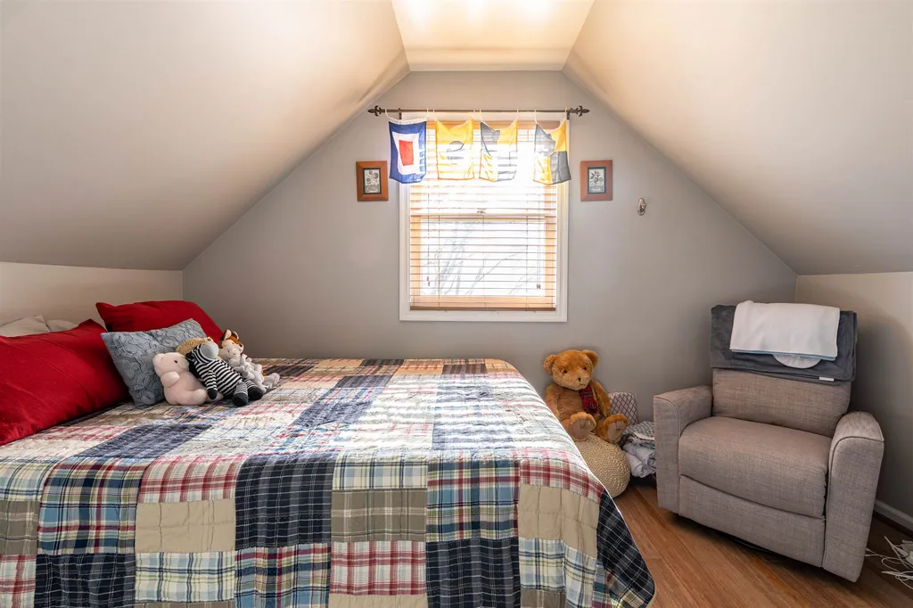 3 Barnsley Street South Burlington VT 05403