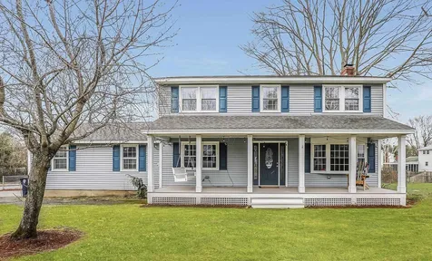 8 Rhode Island Avenue Nashua NH 03060
