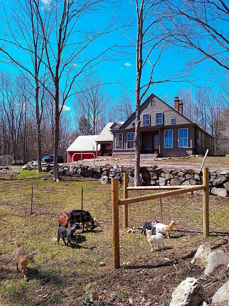 340 Old Chesterfield Road Winchester NH 03470