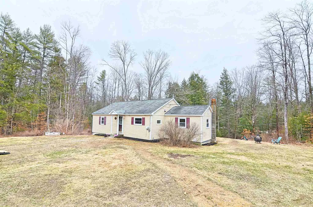 1022 Hill Road Franklin NH 03235