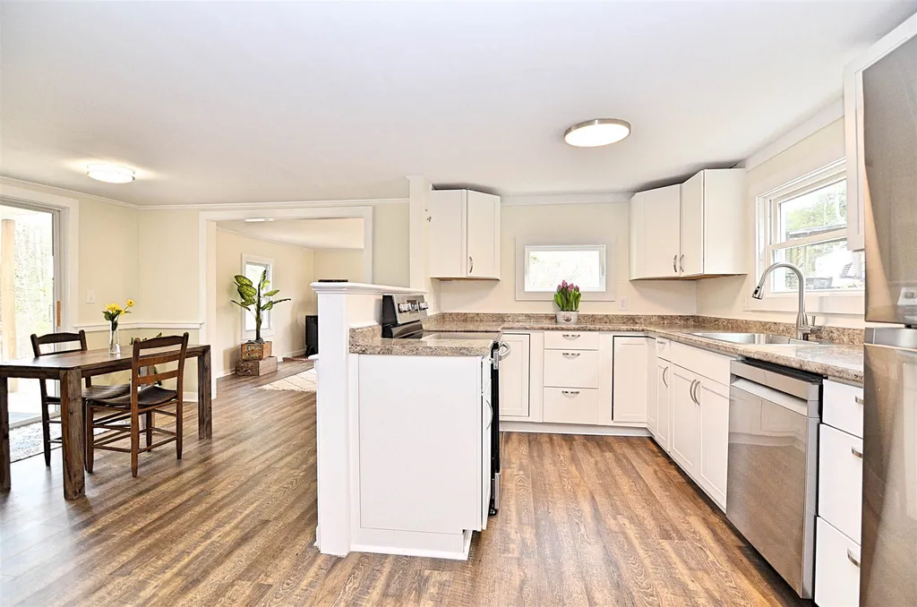 1022 Hill Road Franklin NH 03235