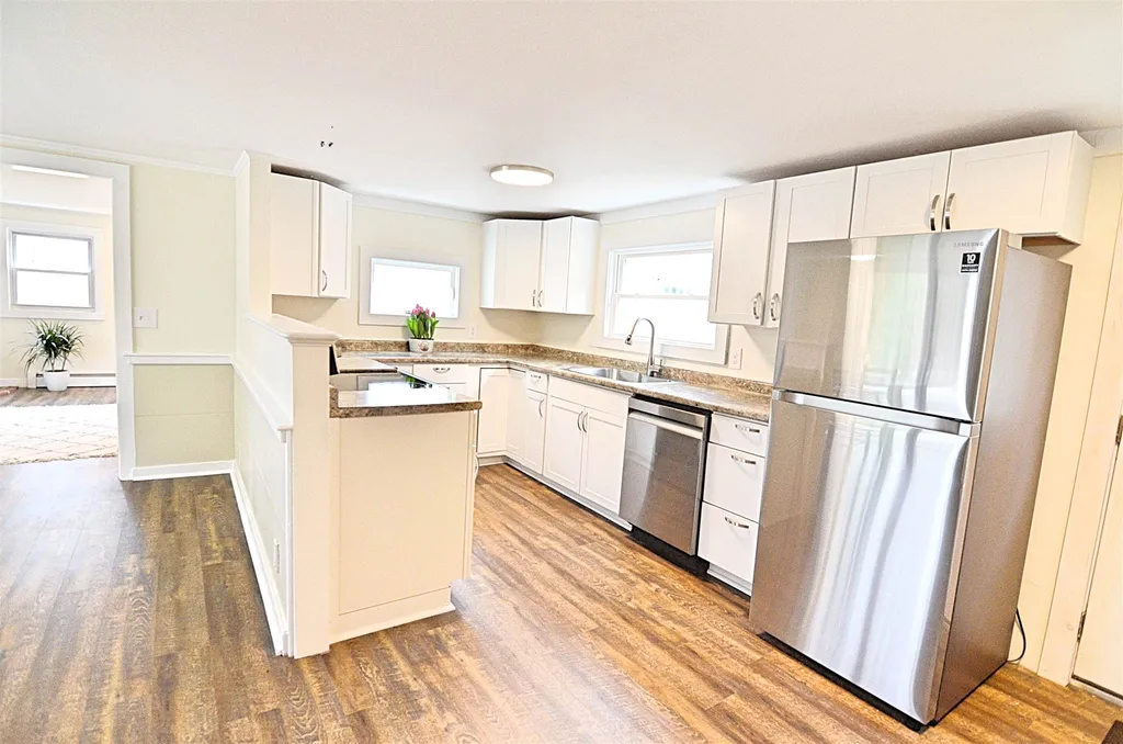 1022 Hill Road Franklin NH 03235