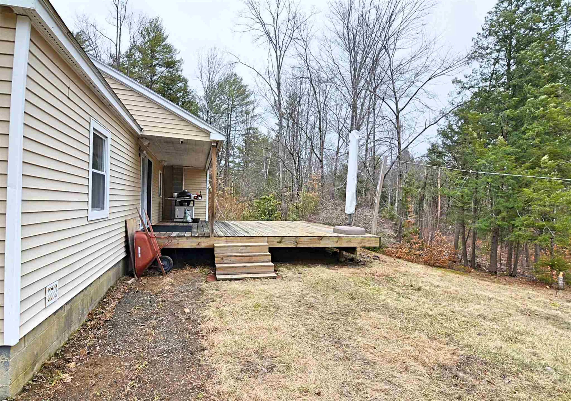 1022 Hill Road Franklin NH 03235