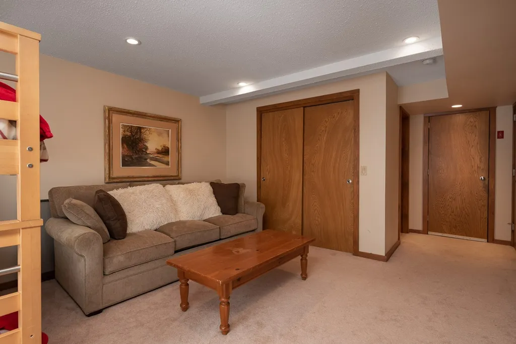 39 Mountainside At Attitash Road Bartlett NH 03812