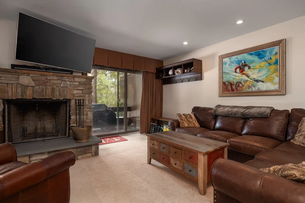 39 Mountainside At Attitash Road Bartlett NH 03812