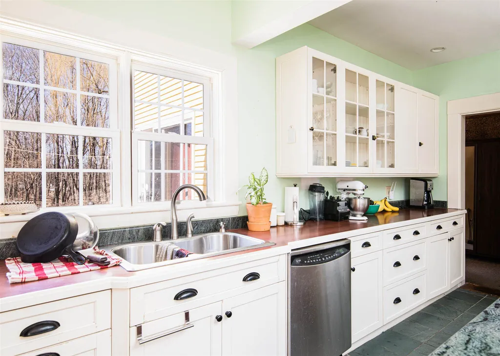 2 Lower Plains Road Middlebury VT 05753