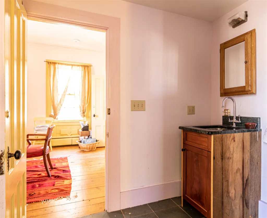 2 Lower Plains Road Middlebury VT 05753