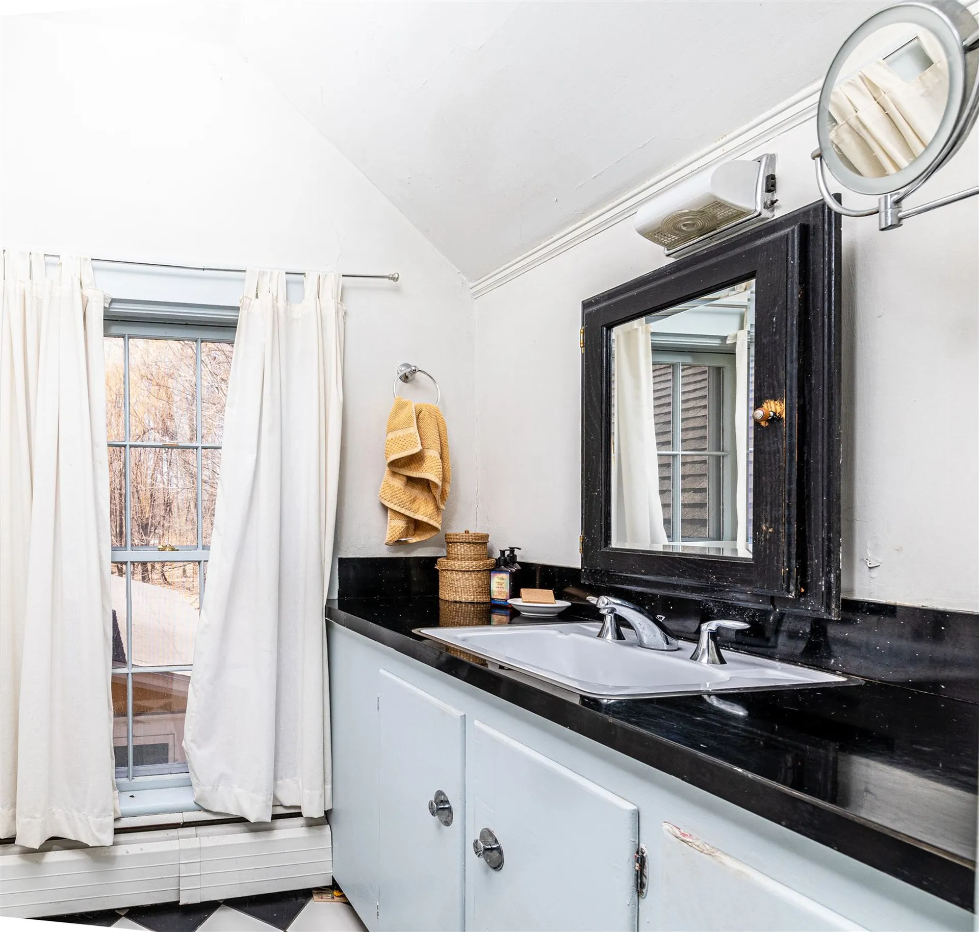 2 Lower Plains Road Middlebury VT 05753