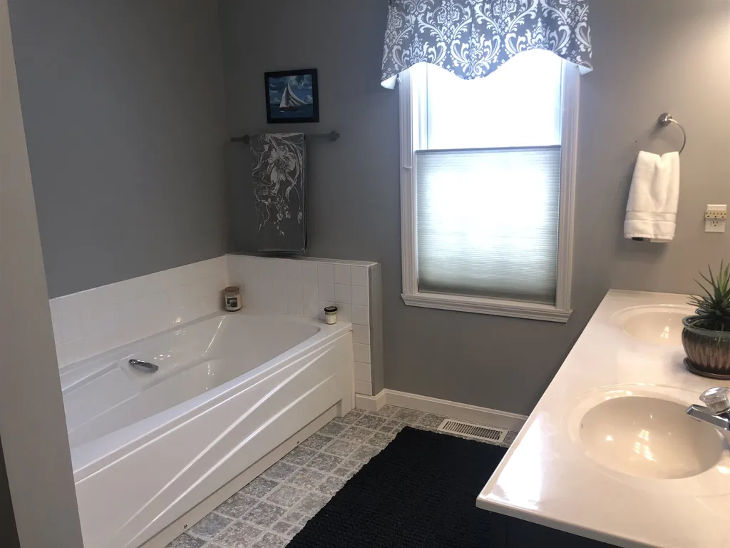66 Oneil Lane Williston VT 05495