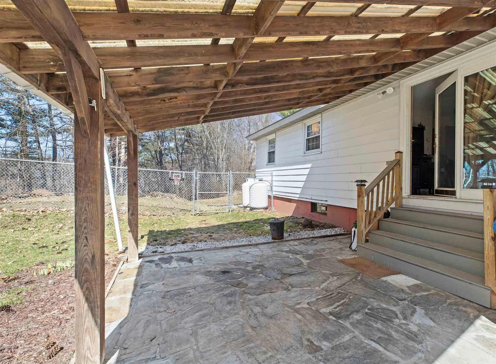 2 Hampshire Terrace Lebanon NH 03784
