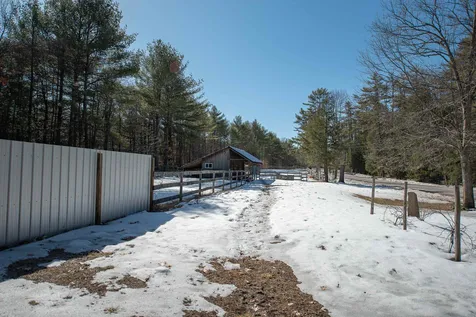 523 Nh Route 132 N New Hampton NH 03256