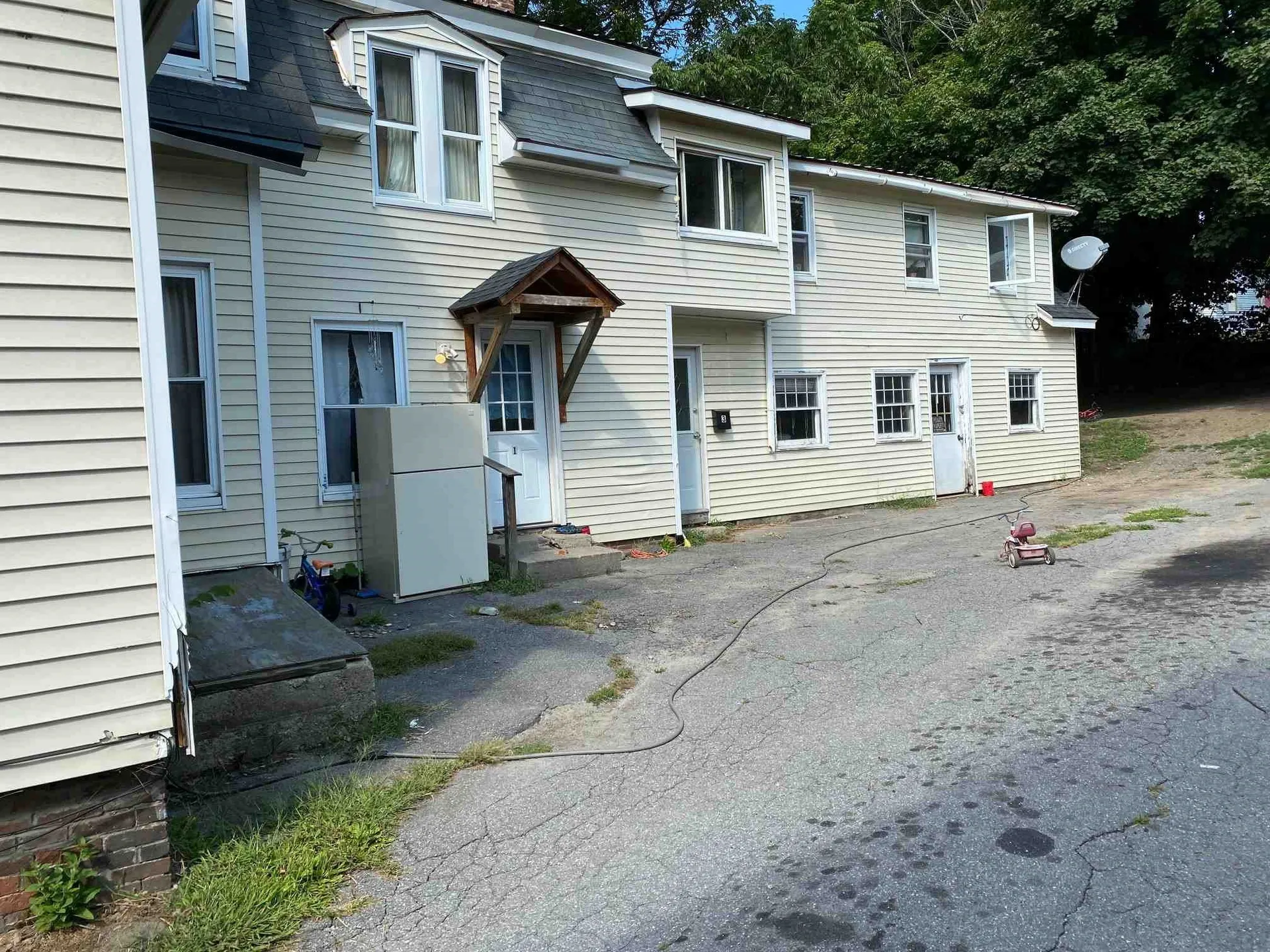 62 Pearl Street Claremont NH 03743