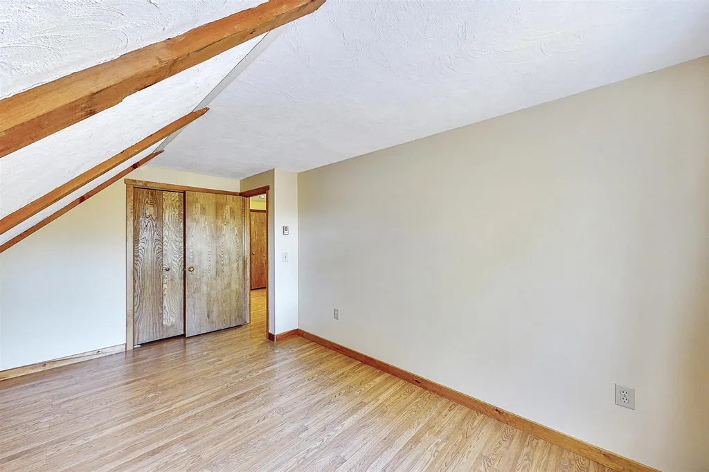 33 Greenwood Drive Northfield NH 03276