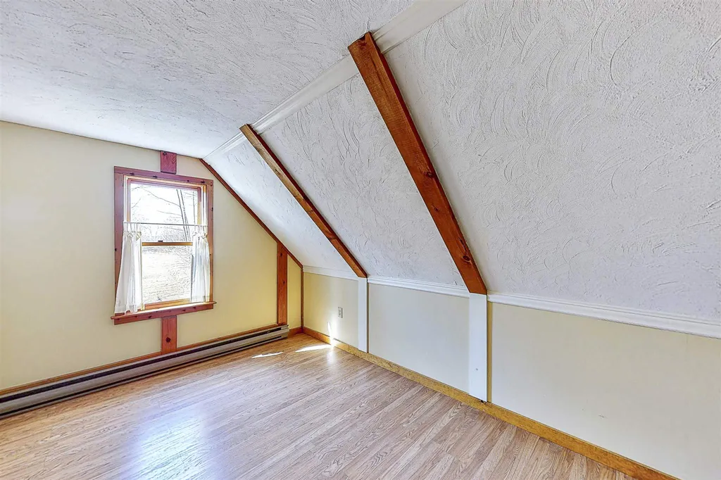 33 Greenwood Drive Northfield NH 03276