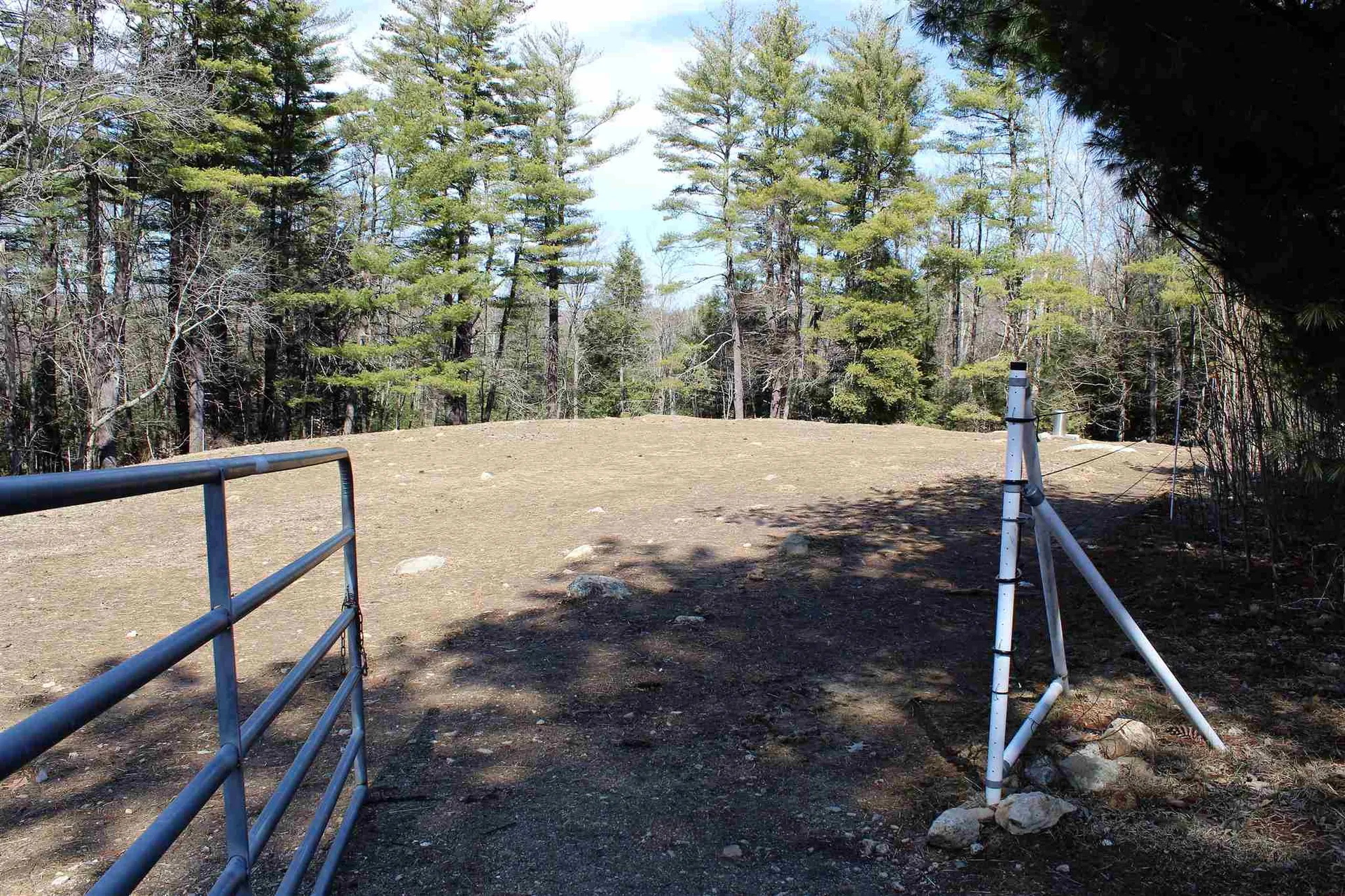 3 Parade Road Deerfield NH 03037