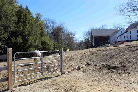 3 Parade Road Deerfield NH 03037