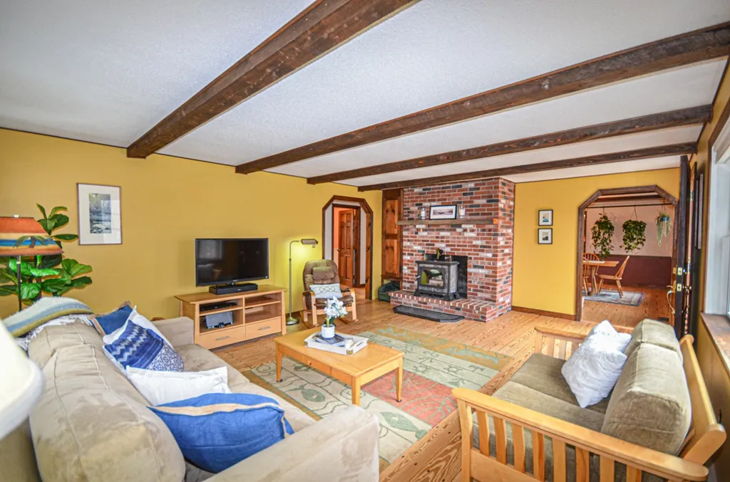 89 Podunk Road Candia NH 03034