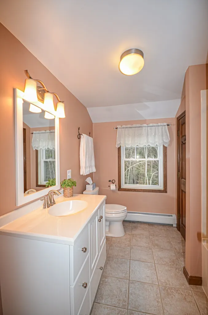89 Podunk Road Candia NH 03034