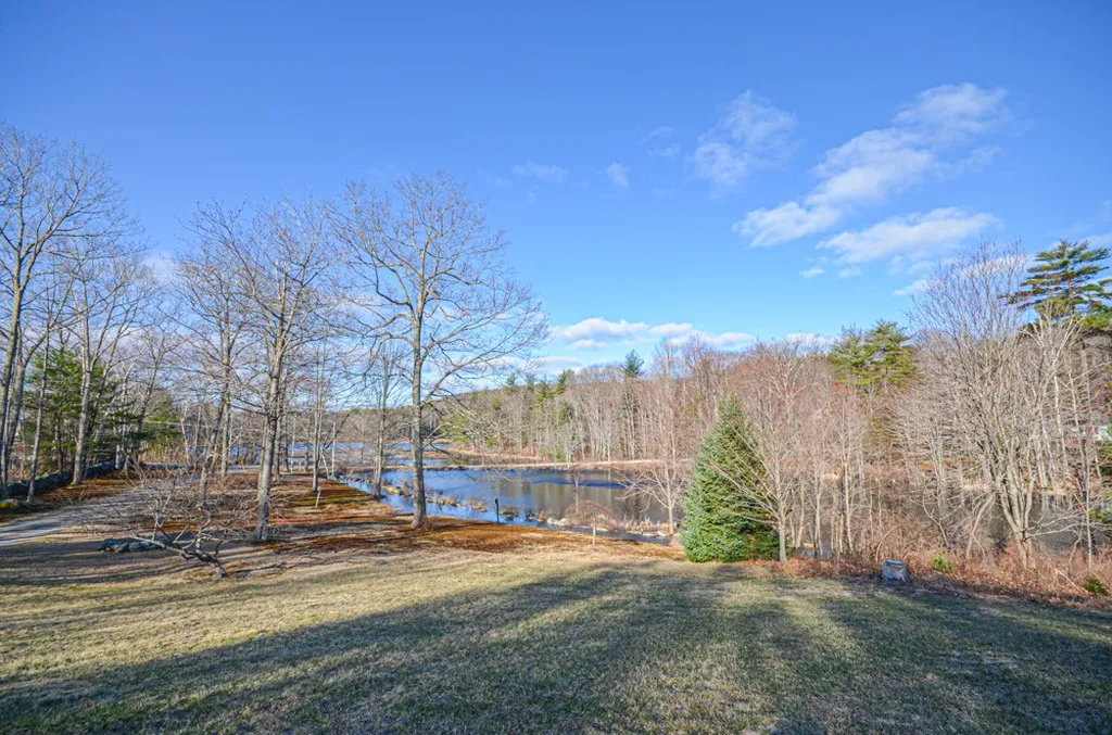 89 Podunk Road Candia NH 03034