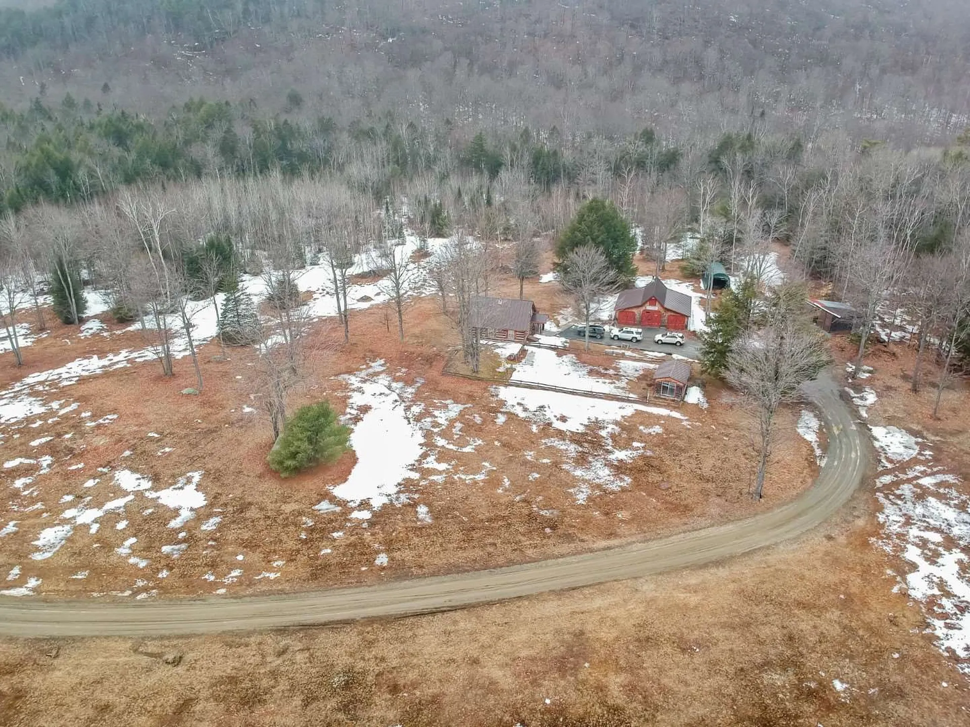 79 Mandiwood Farm Road Grafton NH 03240