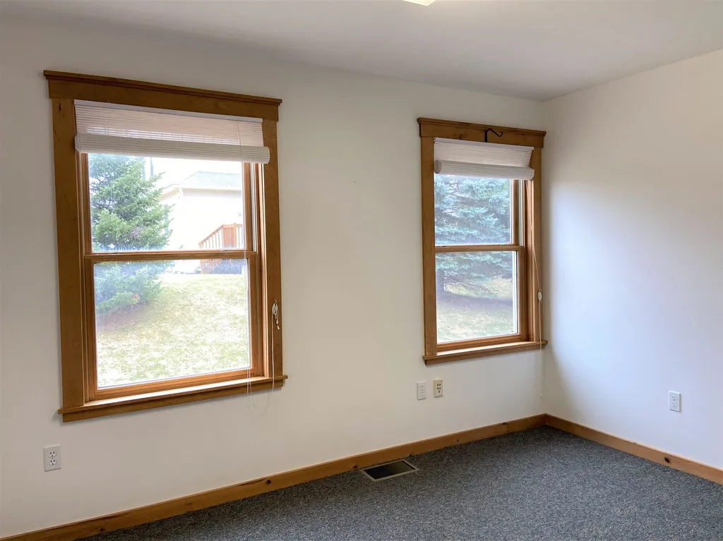 145 Knight Lane Williston VT 05495