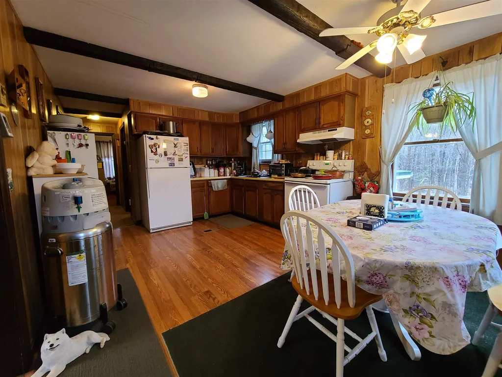 242 Knowles Pond Road Northfield NH 03276