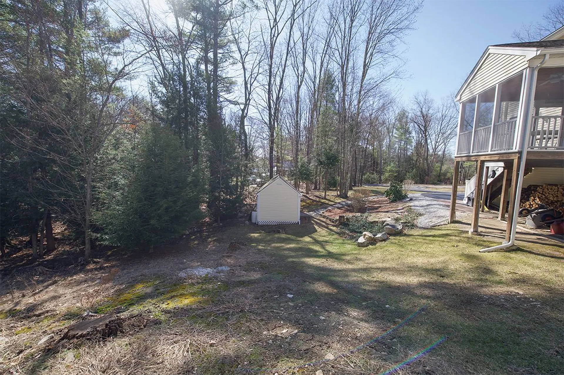 8 Hunt Pond Road Sandown NH 03873