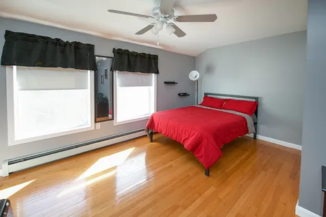 8 Hunt Pond Road Sandown NH 03873