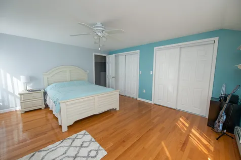 8 Hunt Pond Road Sandown NH 03873