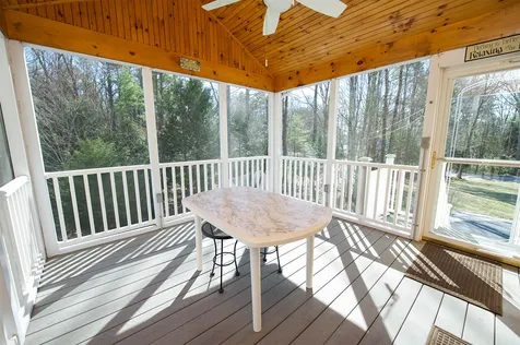 8 Hunt Pond Road Sandown NH 03873