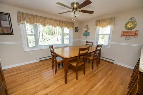 8 Hunt Pond Road Sandown NH 03873