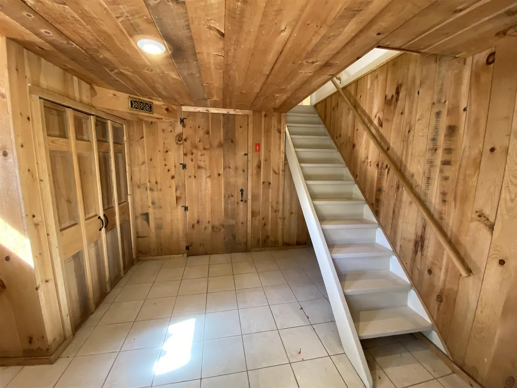 1880 South Road Woodstock VT 05091